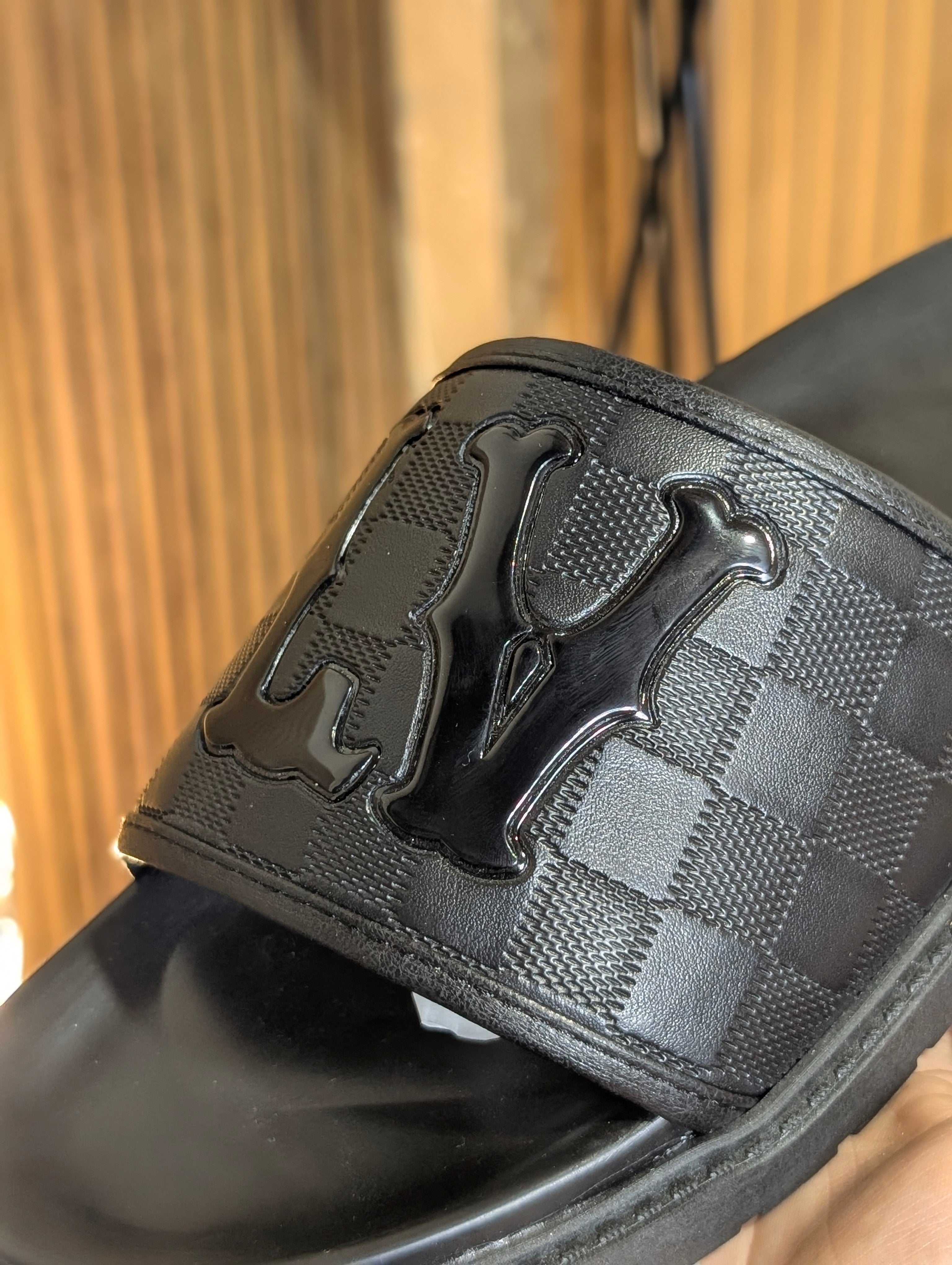 Claquettes Homme Luxe
